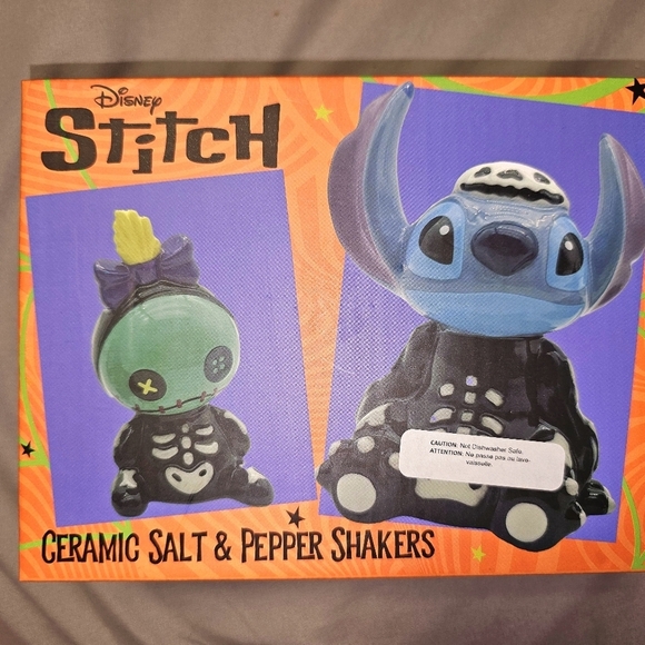 Disney Stitch and Scrump Halloween Skeleton Ceramic Salt and Pepper Shakers NEW - Picture 3 of 3
